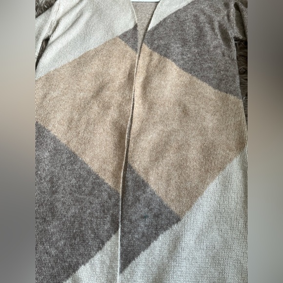 RUBY MOON Soft Long Cardigan Color Block / Long Sleeve - Picture 6 of 9